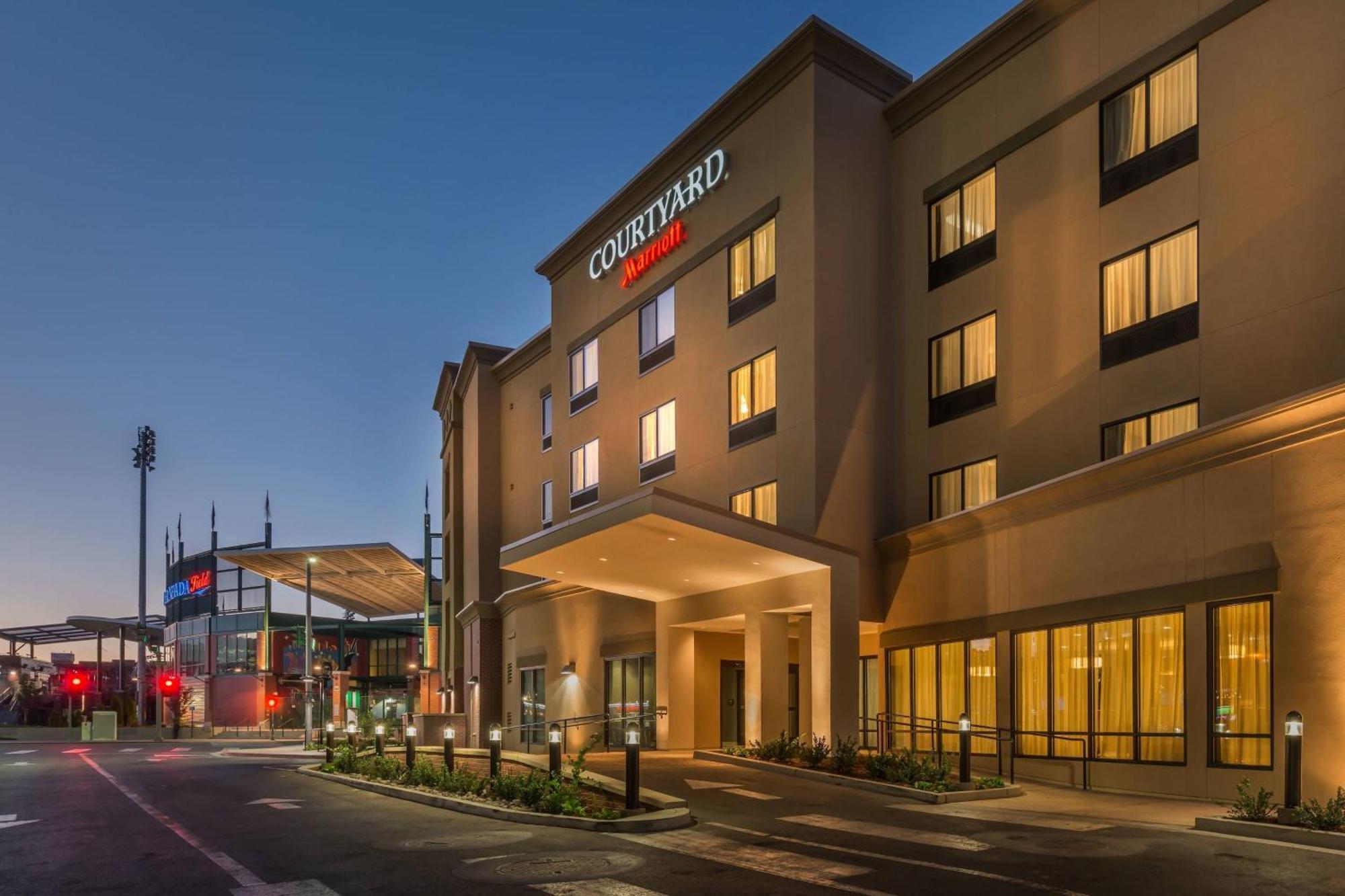 Courtyard By Marriott Reno Downtown/Riverfront Kültér fotó